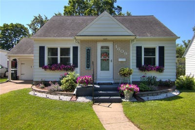/international/us/1609-fenwick-avenue-eau-claire-wi-110100872183/