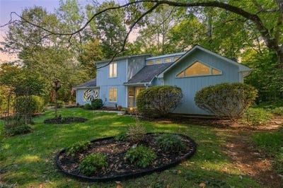 /international/us/8047-deverow-court-lewisville-nc-110120018931/