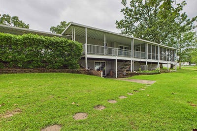 /international/us/230-wehmeyer-loop-mountain-home-ar-110100336992/