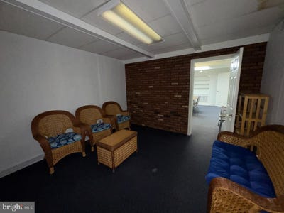 /international/us/30-hampstead-circle-wynnewood-pa-110106151764/