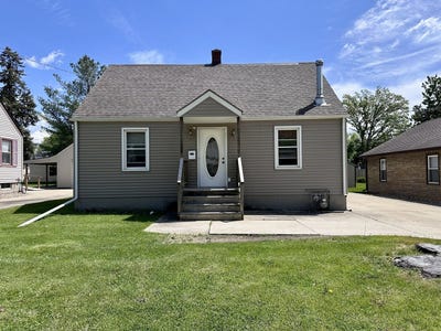 /international/us/1308-11th-avenue-sterling-il-110107868464/