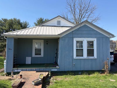 /international/us/349-valleyview-street-north-tazewell-va-110107161177/