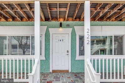 /international/us/222-e-burk-avenue-wildwood-nj-110098000048/