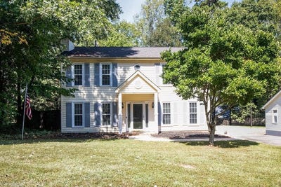/international/us/2519-white-fence-way-high-point-nc-110120138799/