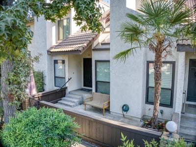 /international/us/2890-huntington-boulevard-fresno-ca-110120527366/