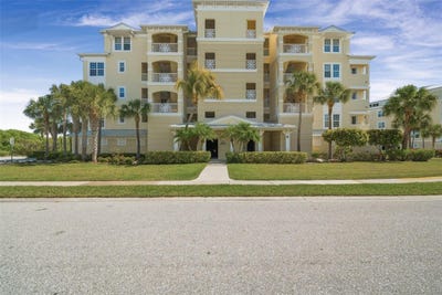 /international/us/8561-amberjack-circle-englewood-fl-110106676730/