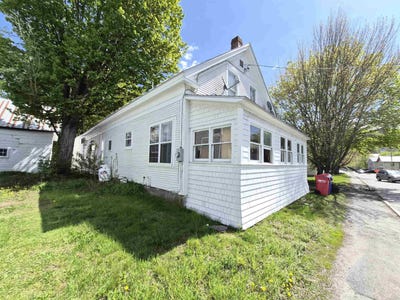 /international/us/142-vine-street-northfield-vt-110108121723/