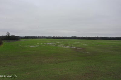 /international/us/2000-walnut-lake-road-dundee-ms-110104024432/