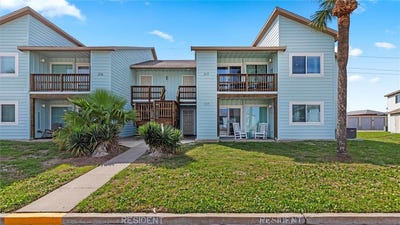 /international/us/230-cut-off-port-aransas-tx-110104883871/