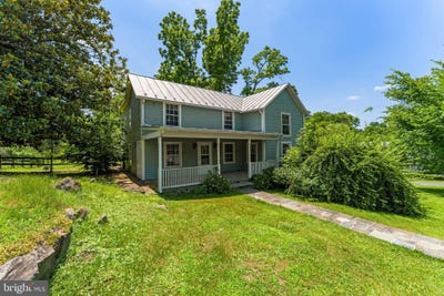 /international/us/9027-john-s-mosby-highway-upperville-va-110109232690/