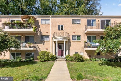 /international/us/10607-montrose-ave-m-3-bethesda-md-110120002274/