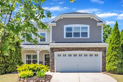 /international/us/120-cobblebrook-court-holly-springs-nc-110099169269/