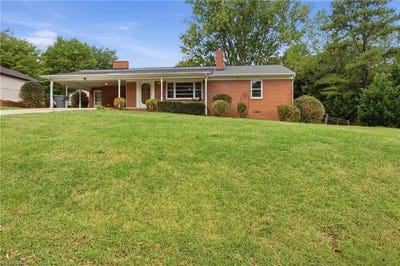 /international/us/1420-brookdale-drive-asheboro-nc-110120458986/