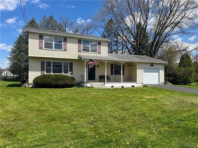 /international/us/8-parkwood-circle-cortland-ny-110107826523/