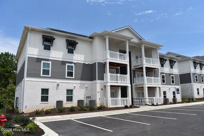 /international/us/752-calvin-terrace-north-augusta-sc-110108251053/