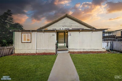 /international/us/306-eastern-avenue-taft-ca-110107956458/
