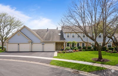 /international/us/197-camden-court-schaumburg-il-110108295994/