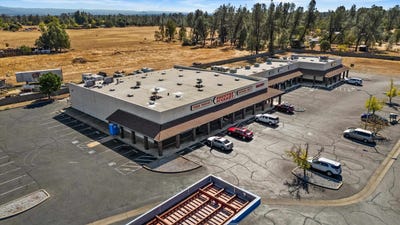 /international/us/5221-happy-valley-road-anderson-ca-110120068382/