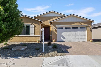 /international/us/12937-e-sandoval-street-prescott-valley-az-110100659002/