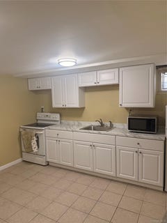 /international/us/49-long-beach-avenue-roosevelt-ny-110109113524/
