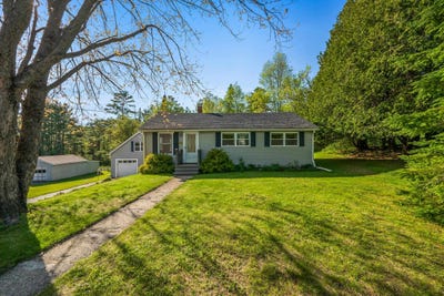 /international/us/101-manns-hill-road-littleton-nh-110108541654/