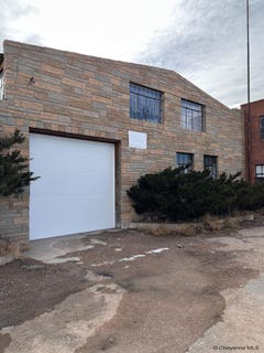 /international/us/1601-w-lincolnway-cheyenne-wy-110097658254/