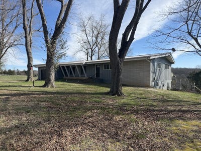 /international/us/1112-n-walnut-street-willow-springs-mo-110108235031/