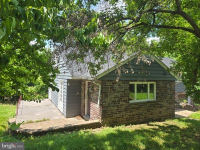 /international/us/769-s-water-street-woodstock-va-110100375069/