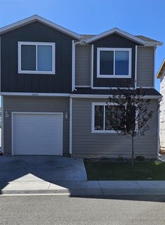 /international/us/2824-legacy-lane-cody-wy-110120067423/