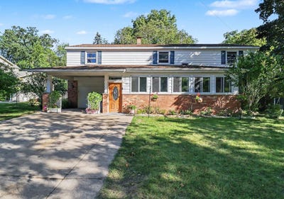 /international/us/911-seminole-avenue-ludington-mi-110110304346/