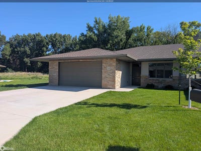 /international/us/532-river-bend-ct-mason-city-ia-110109599793/