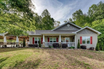 /international/us/78-bells-hollow-blairsville-ga-110108473577/