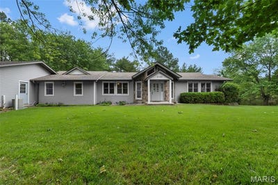 /international/us/3122-green-ridge-court-jackson-mo-110108304358/