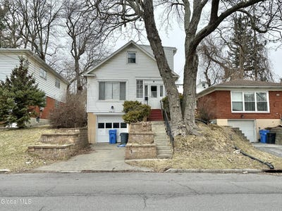 /international/us/36-daytona-avenue-albany-ny-110106474503/
