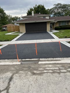 /international/us/14920-wentworth-avenue-dolton-il-110103696011/