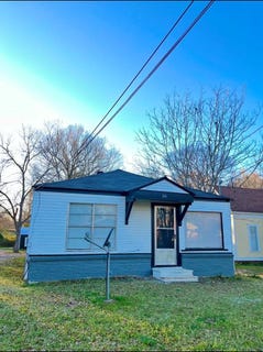 /international/us/314-logansport-street-center-tx-110108583875/