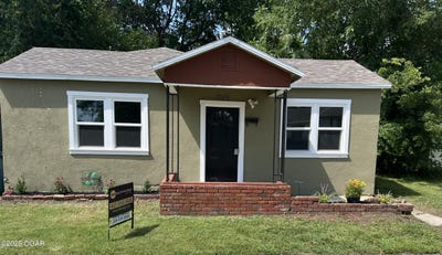 /international/us/312-w-wilson-street-carterville-mo-110098644401/