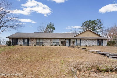 /international/us/165-devils-backbone-road-saltillo-ms-110106071729/