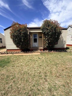 /international/us/522-s-11th-street-clinton-ok-110107016278/