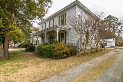 /international/us/26-north-st-onancock-va-110106680871/