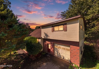 /international/us/111-prospect-street-waymart-pa-110119905427/