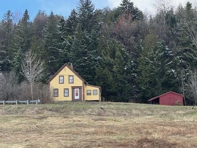 /international/us/6479-vt-route-14-craftsbury-vt-110107744618/