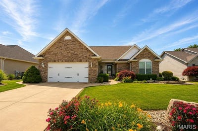 /international/us/4632-magnolia-place-alton-il-110108442368/
