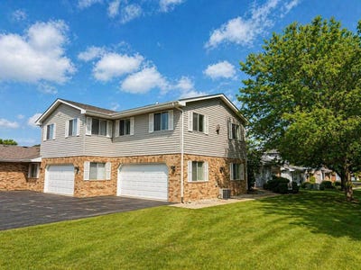 /international/us/1117-n-sunnyslope-dr-mount-pleasant-wi-110107730126/
