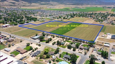 /international/us/26-25-acre-e-midvalley-rd-enoch-ut-110105287367/