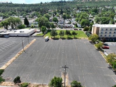/international/us/w-7th-st-thedalles-or-110108098244/