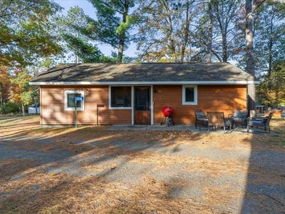 /international/us/17238-lisa-court-brainerd-mn-110120629198/