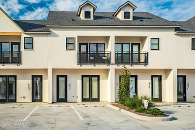 /international/us/1510-kaliste-saloom-road-lafayette-la-110104103093/