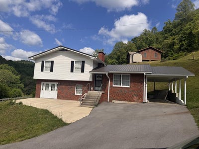 /international/us/21-pack-castle-road-wayland-ky-110107787820/