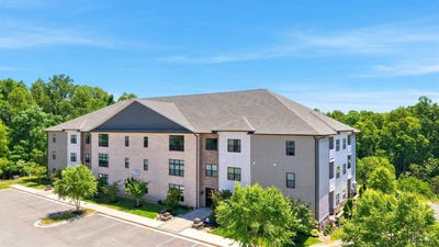 /international/us/1300-stoney-ridge-boulevard-forest-va-110108903545/